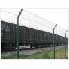 铁路护栏网规格，铁路隔离栅厂家  晨航丝网