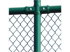 浸塑菱形网围栏体育场勾花护栏笼式足球场围网