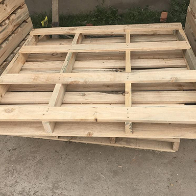 上海二手木托盘回收 专业工厂回收二手托盘木栈板废旧木料