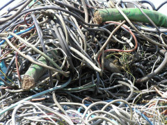 成都电缆回收 长期高价回收各类废旧电缆 上门回收现场验货